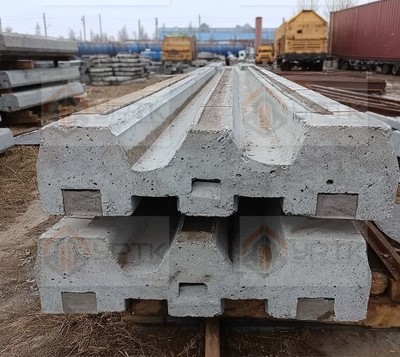 Брус стрелочного перевода железобетонный 11