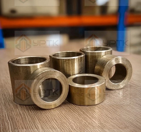 Гайка муфтовая латунь
